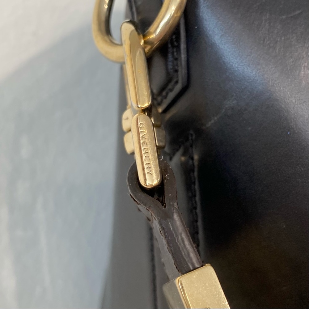 SOLD Givenchy Cow Ponyhair Antigona Medium - Picture 9 of 16